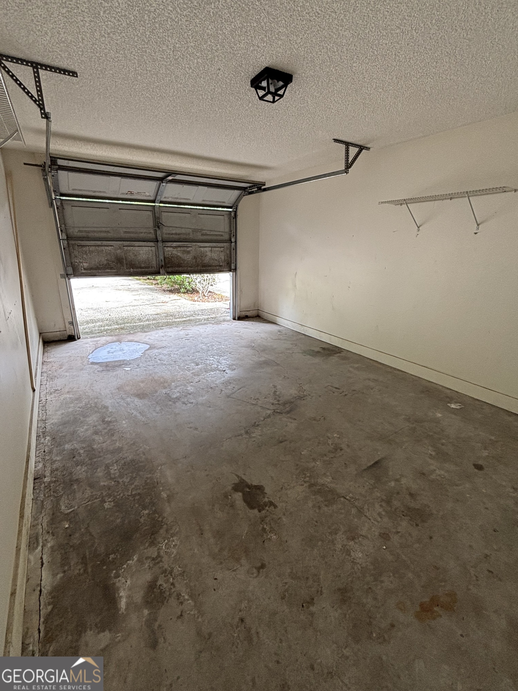 183 Talbot Court Property Photo 17