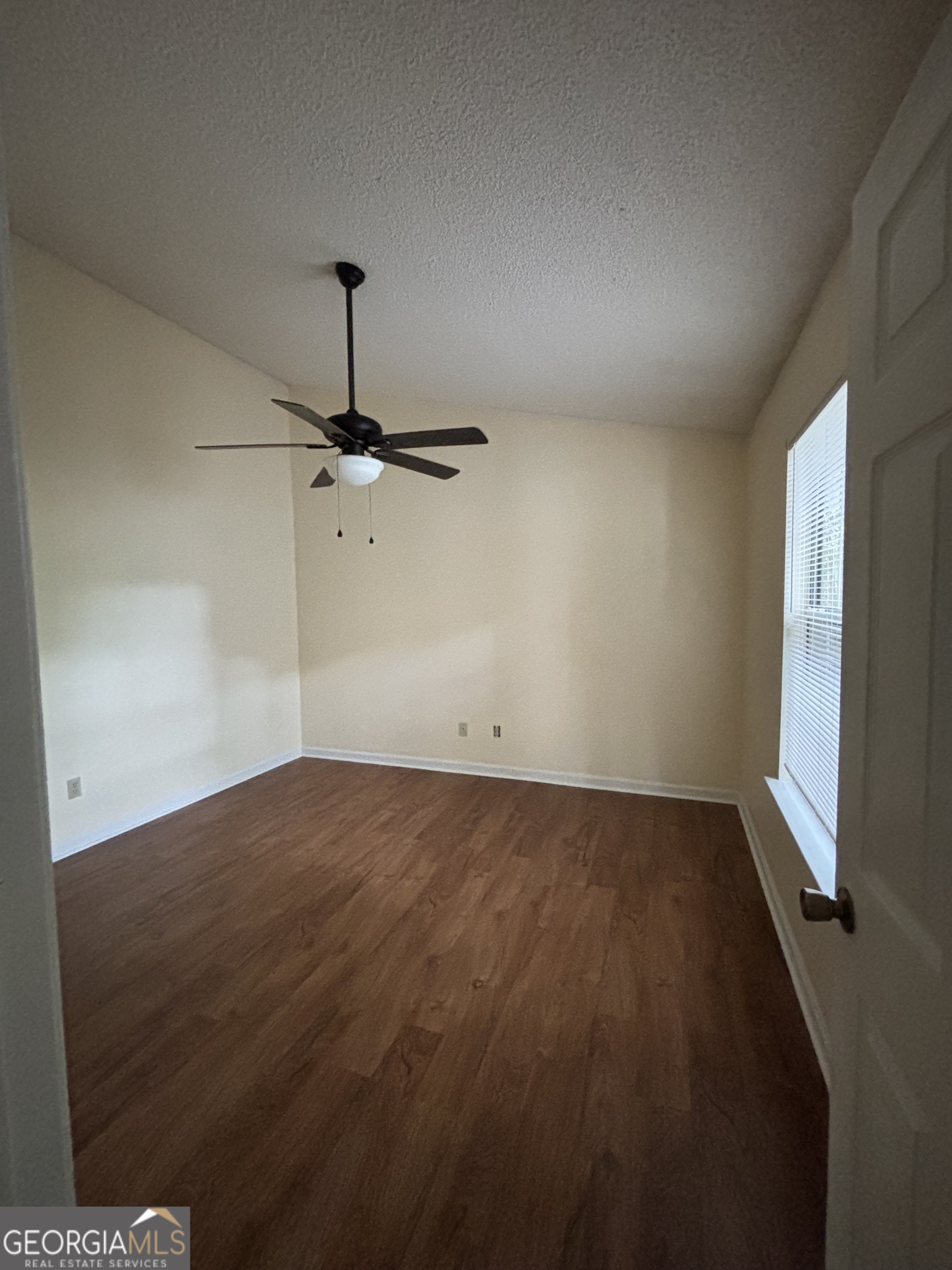183 Talbot Court Property Photo 21