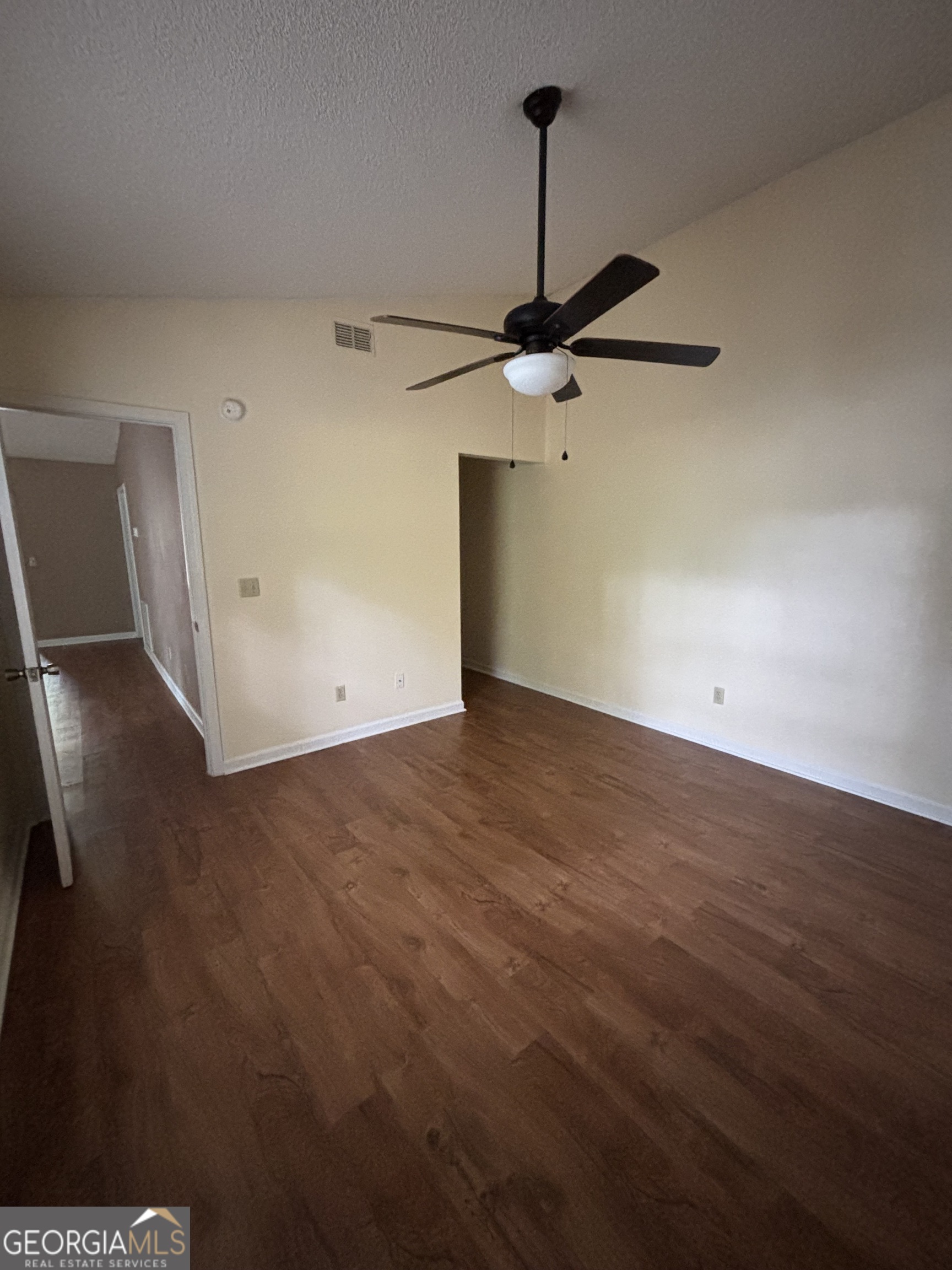 183 Talbot Court Property Photo 22