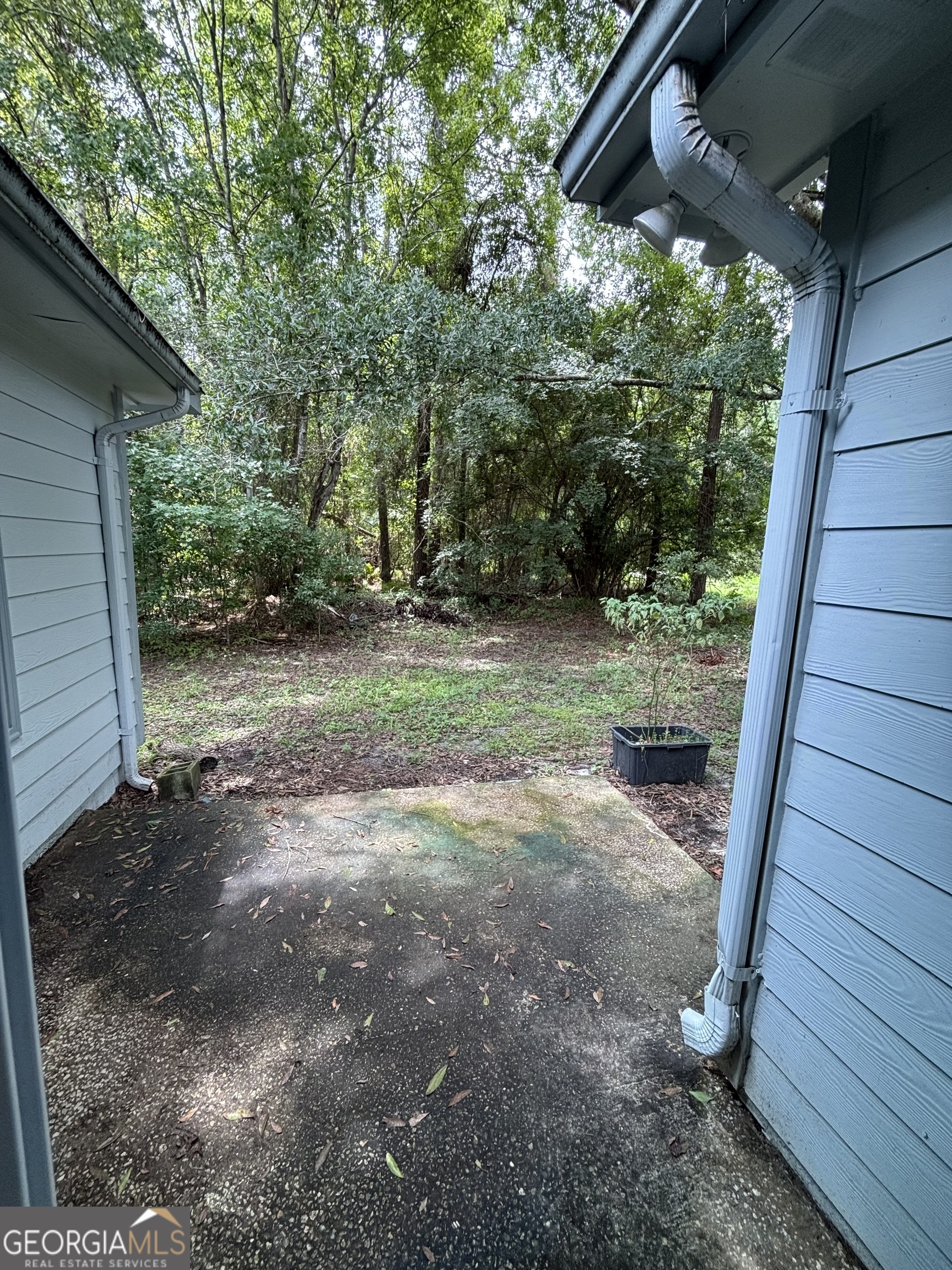 183 Talbot Court Property Photo 30