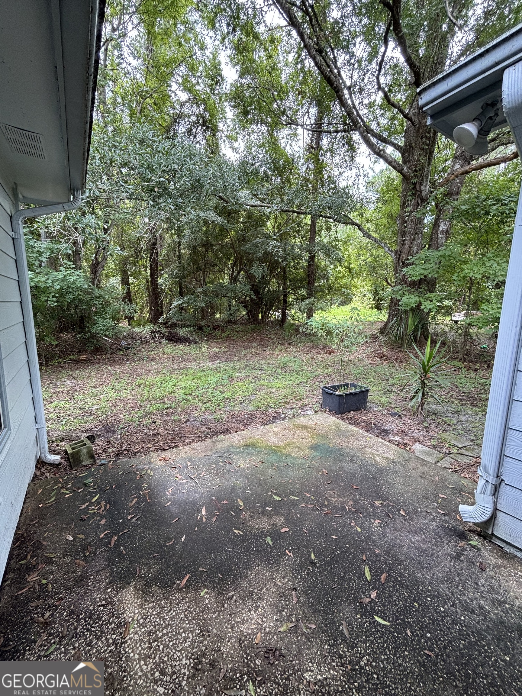183 Talbot Court Property Photo 31