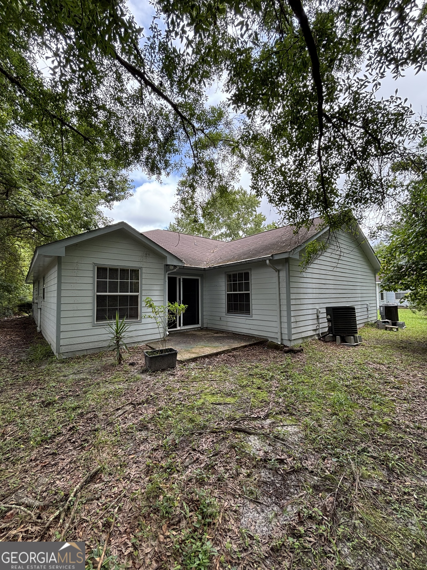 183 Talbot Court Property Photo 32