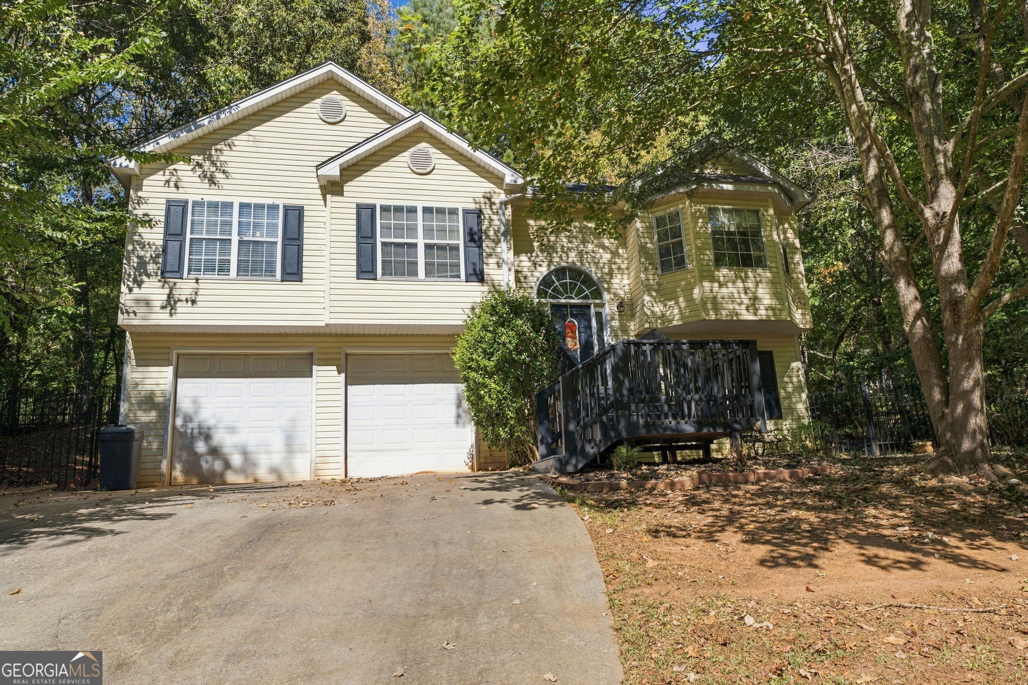 3126 Arrowhead Drive Property Photo 3