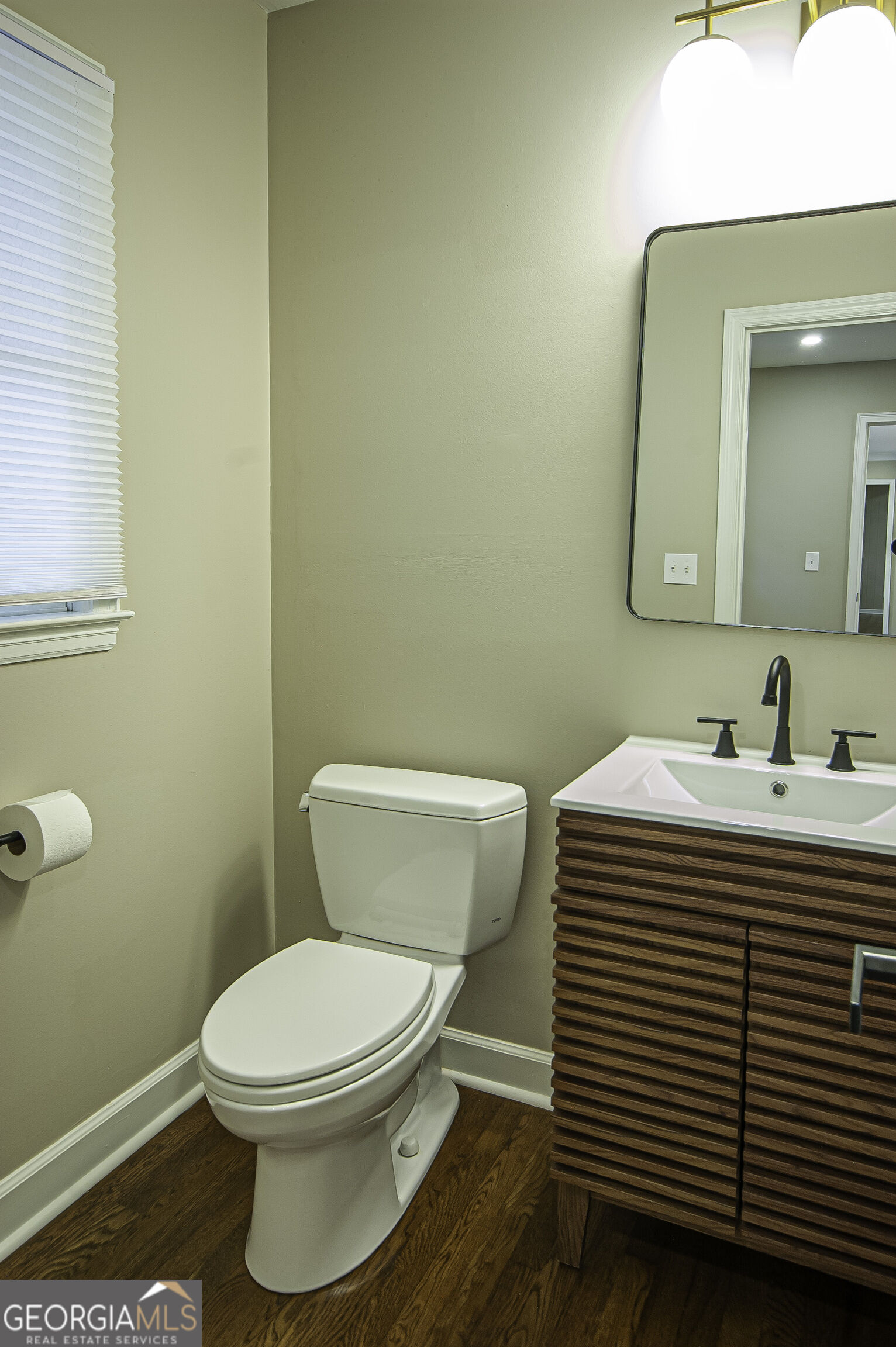 3680 Midvale Road Property Photo 10