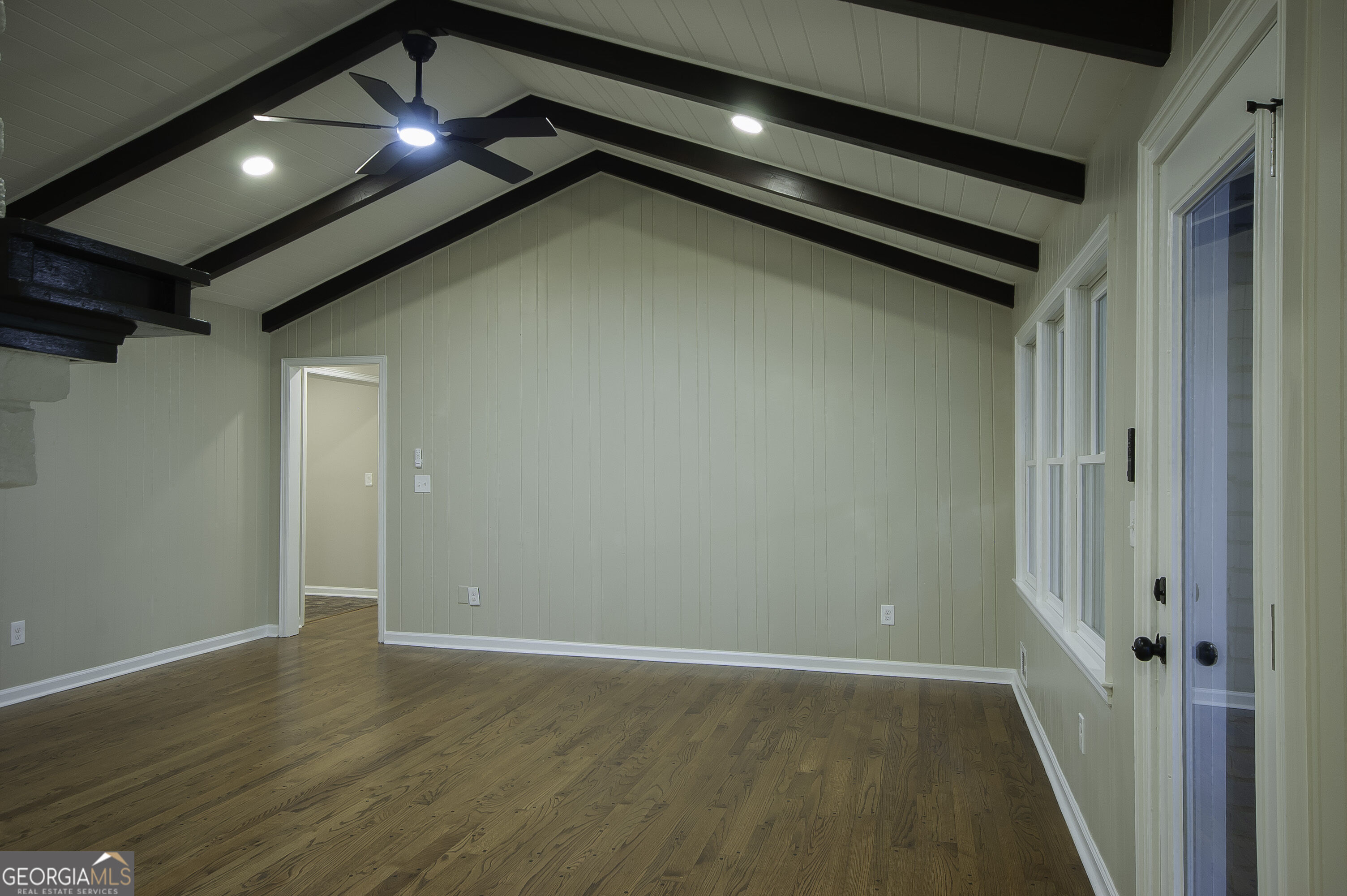 3680 Midvale Road Property Photo 11