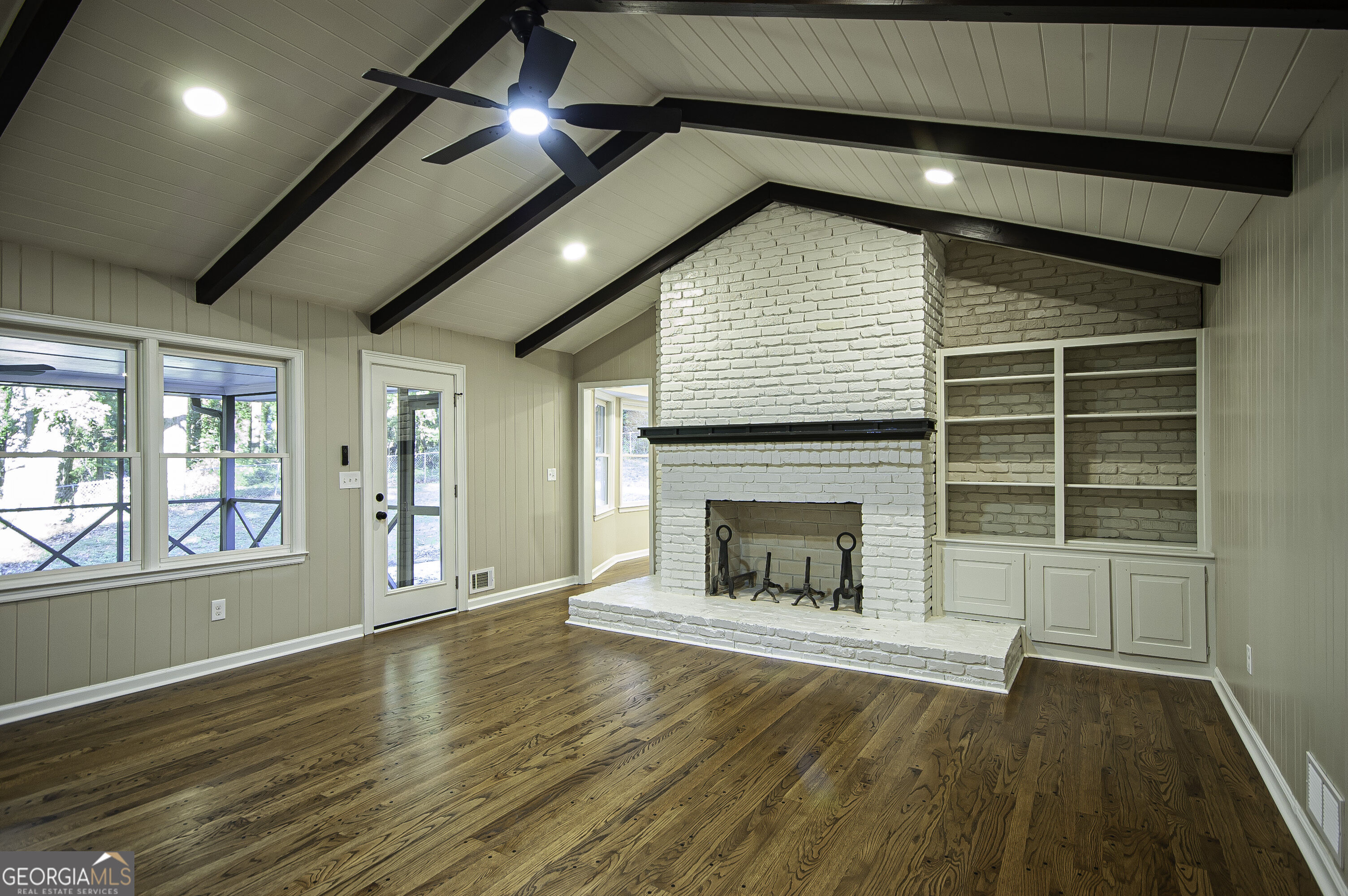 3680 Midvale Road Property Photo 12