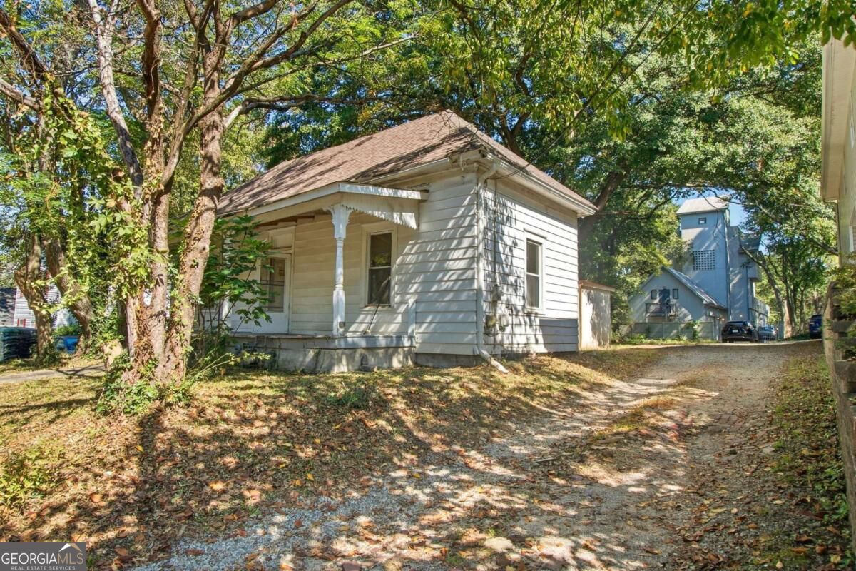 1023 Curran Street Nw Property Photo 5