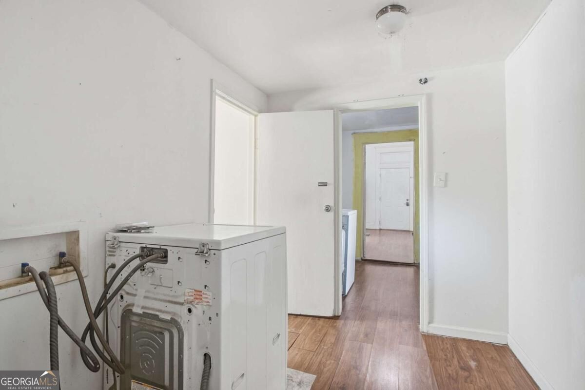 1023 Curran Street Nw Property Photo 9