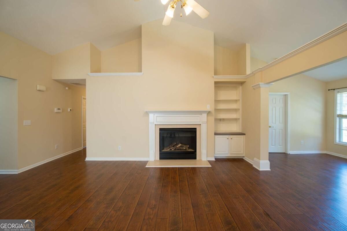 540 Groveland Parkway Property Photo 6
