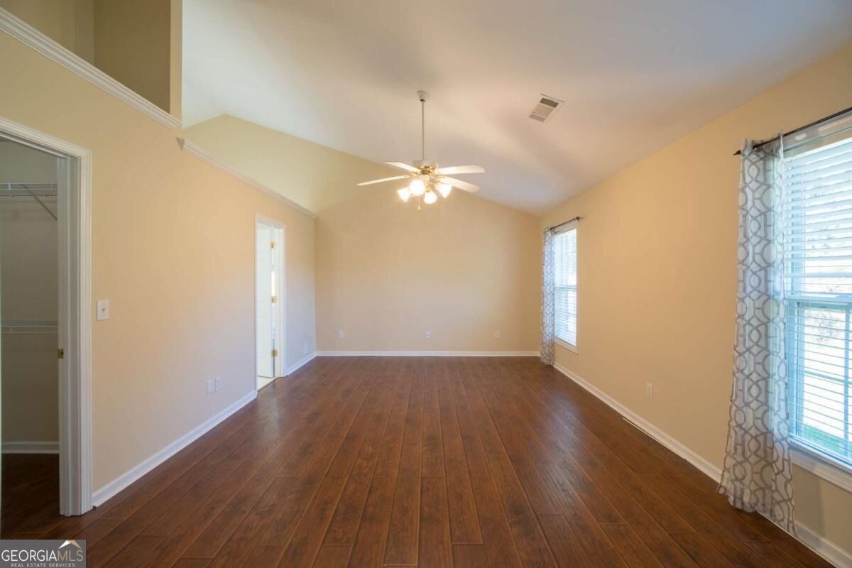 540 Groveland Parkway Property Photo 17