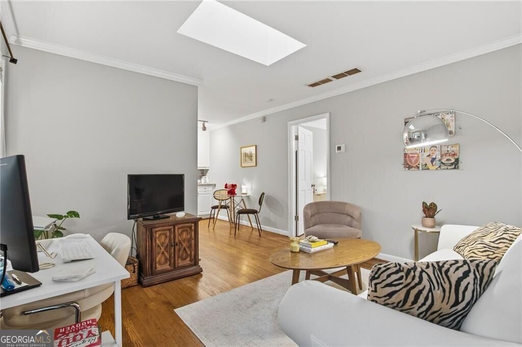 986 Greenwood Avenue Ne # 6 Property Photo 5