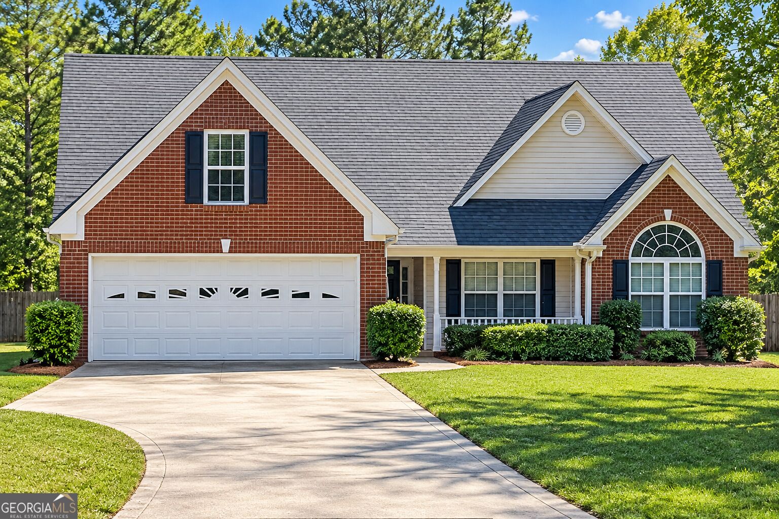 556 Stewart Road Property Photo 1