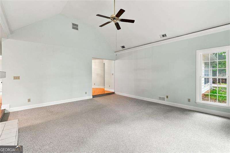 4230 Creekwood Drive Property Photo 9