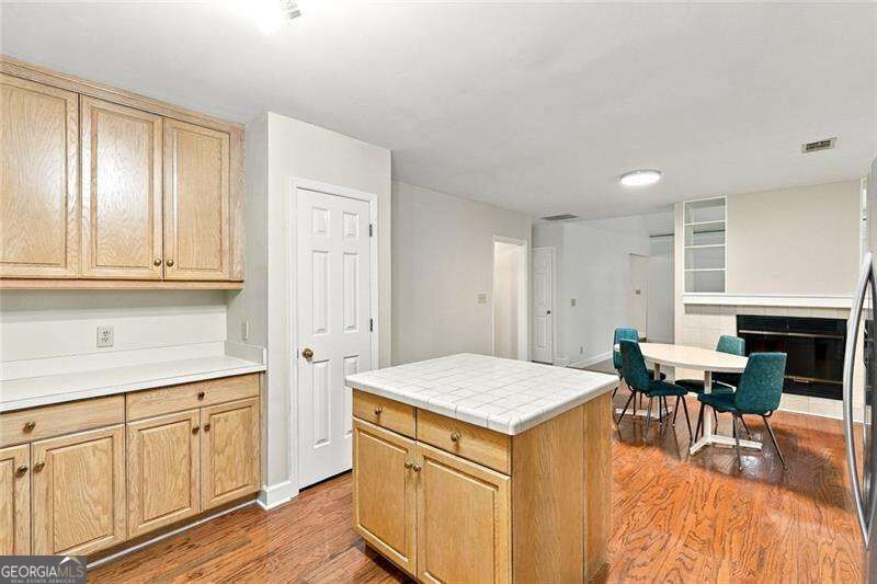 4230 Creekwood Drive Property Photo 14