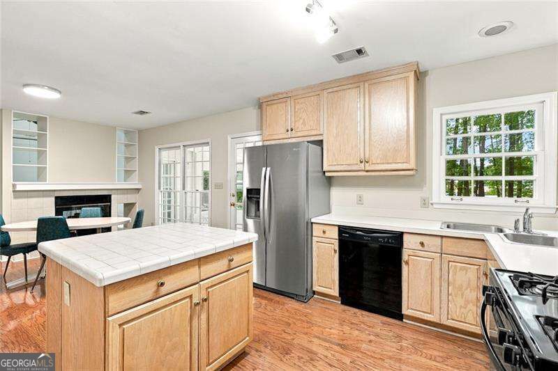 4230 Creekwood Drive Property Photo 15