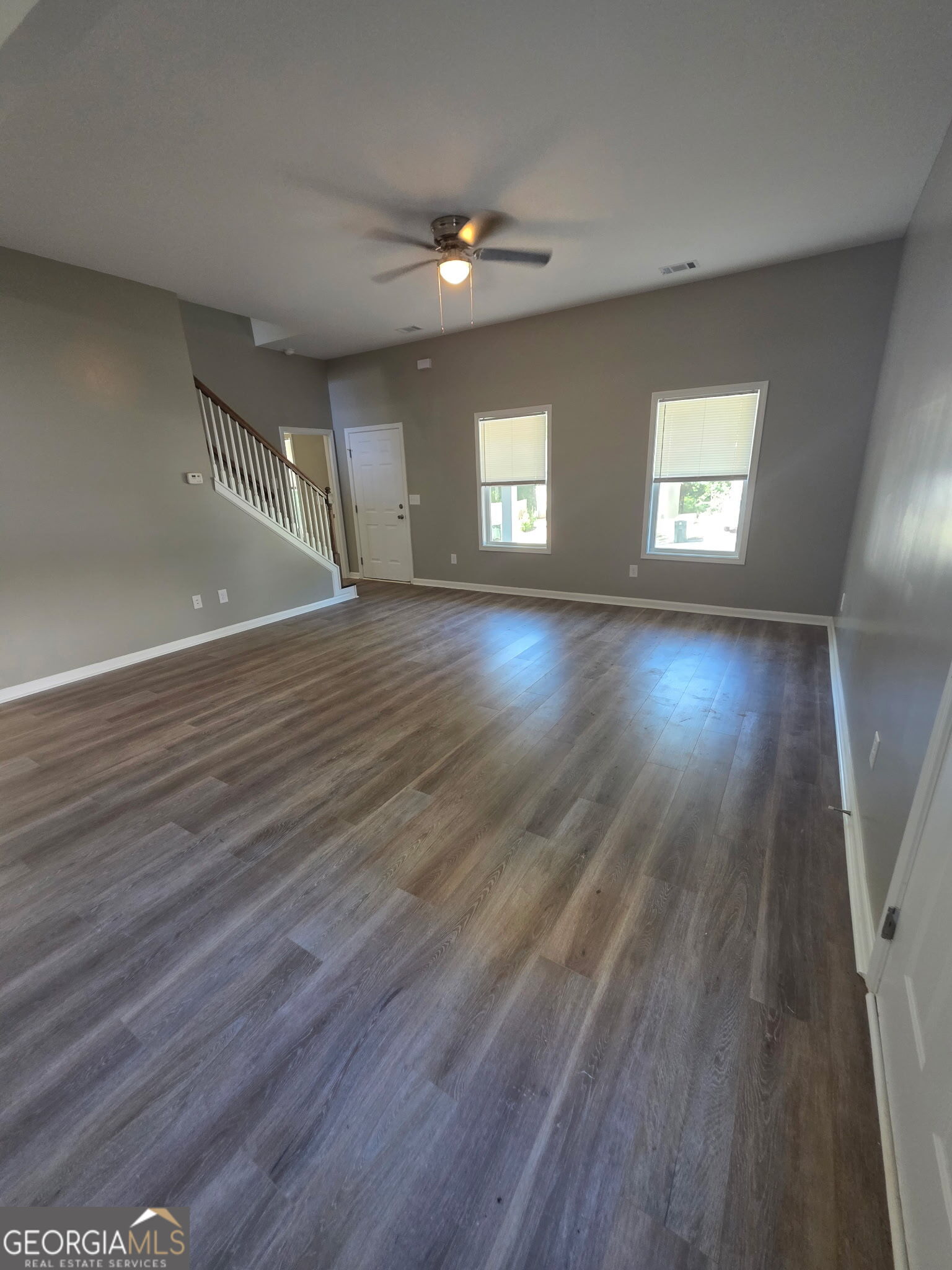 255 Tremont Circle Property Photo 4