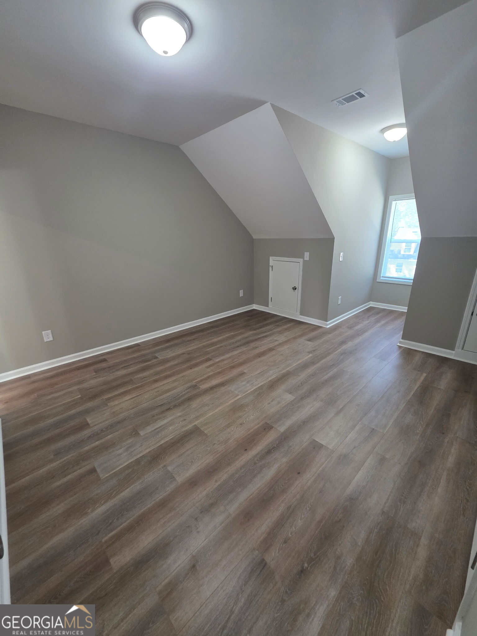 255 Tremont Circle Property Photo 16