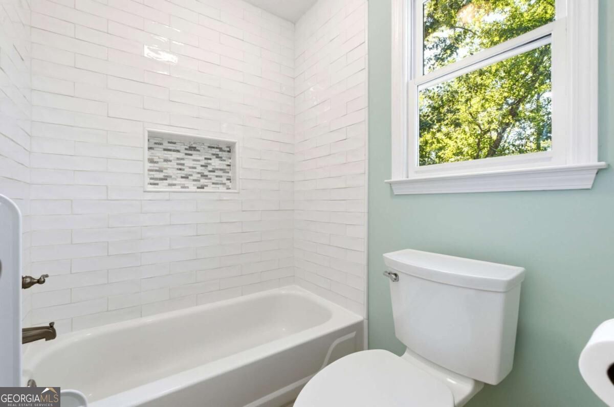 805 Dockbridge Way Property Photo 33