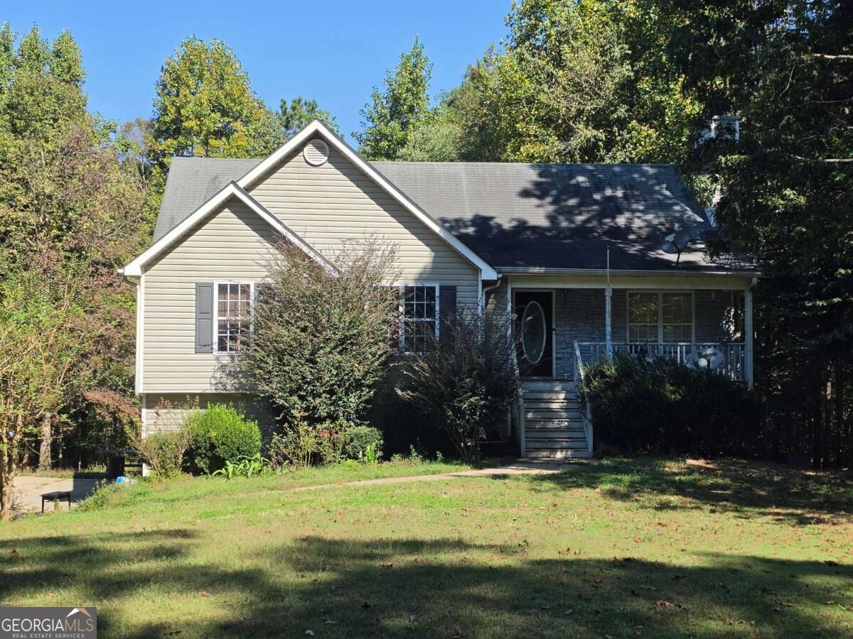 244 Greentree Trail Property Photo 1