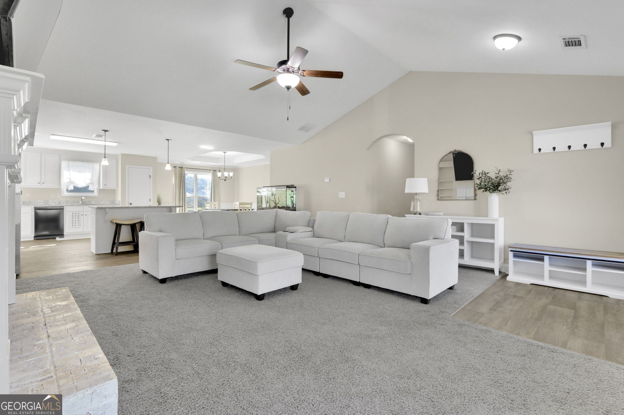 48 Robins Landing Property Photo 8