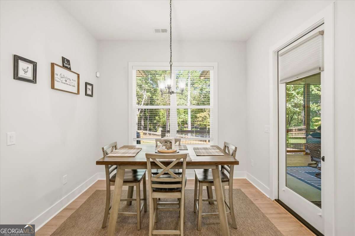 2 Everwood Court Se Property Photo 13