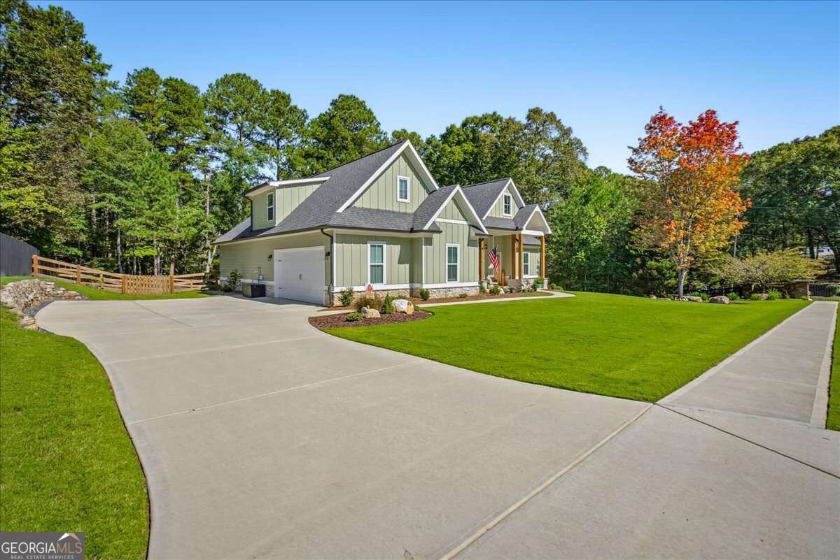 2 Everwood Court Se Property Photo 32