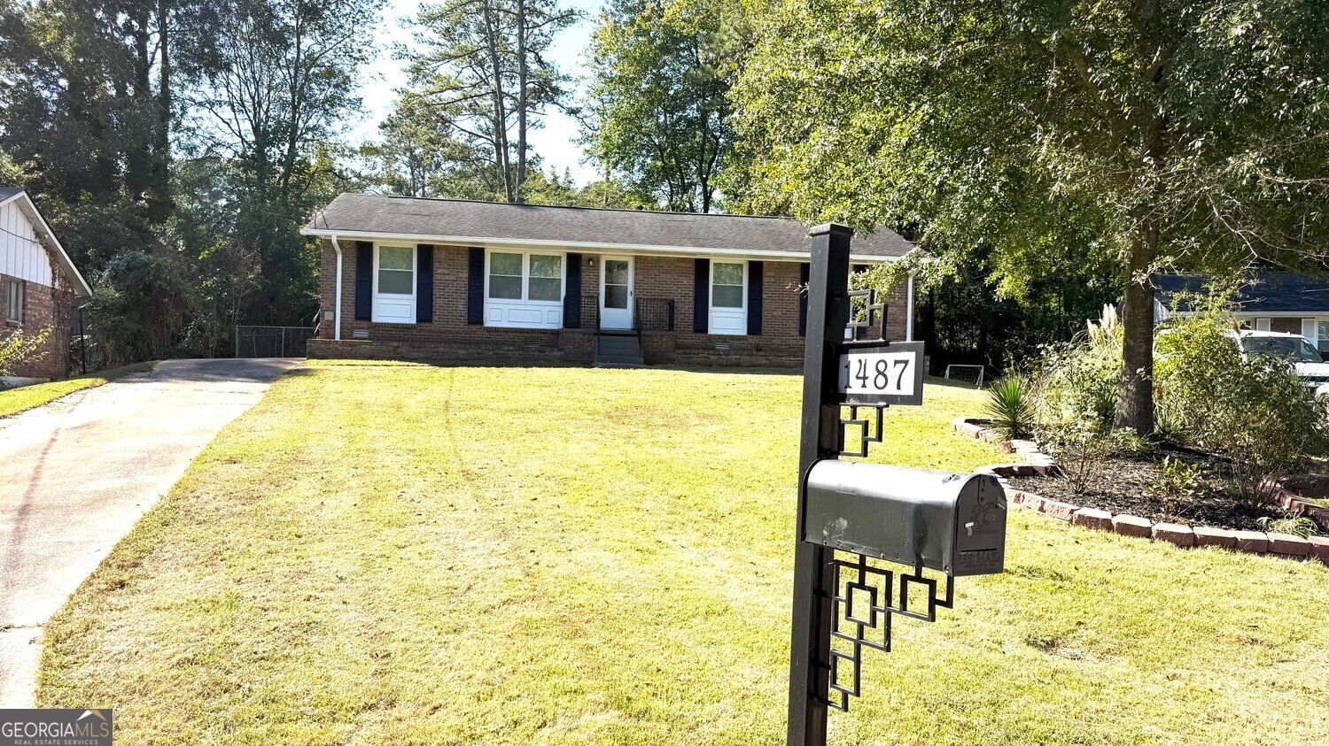 1487 Colony East Circle Property Photo 3