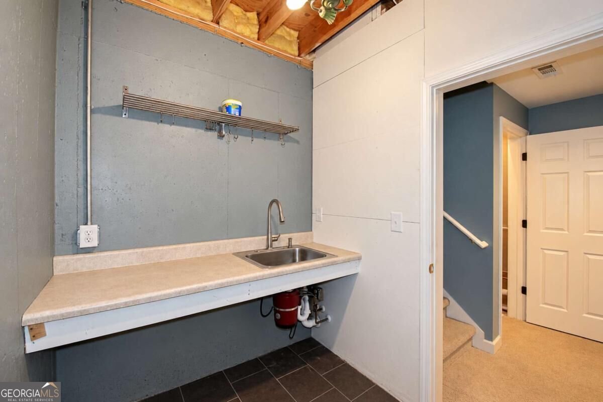 2030 Lenox Cove Circle Property Photo 33