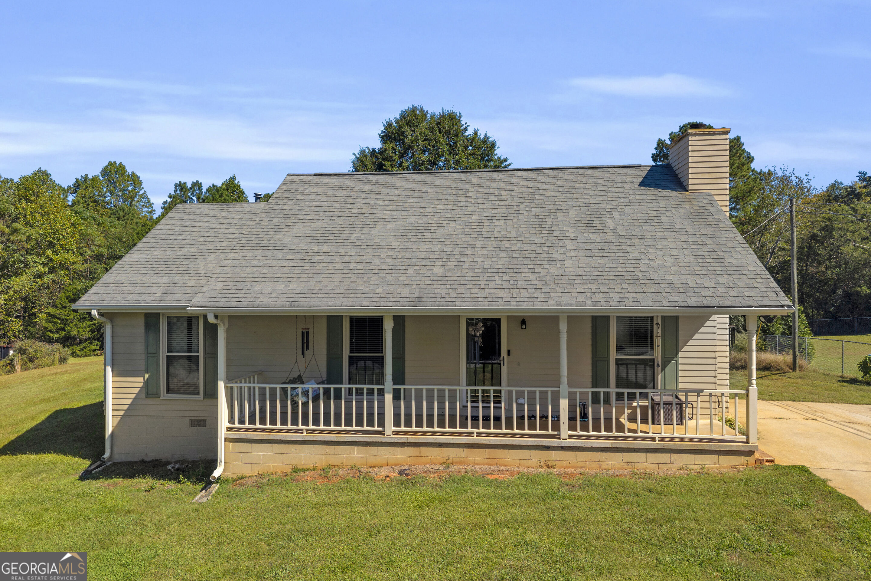 64 White Valley Drive Property Photo 1