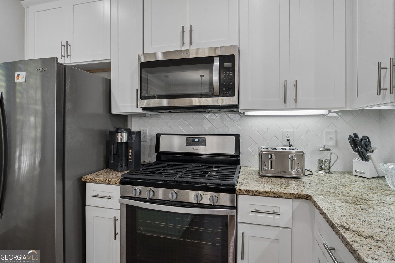 2417 Misty Hollow Place Property Photo 13