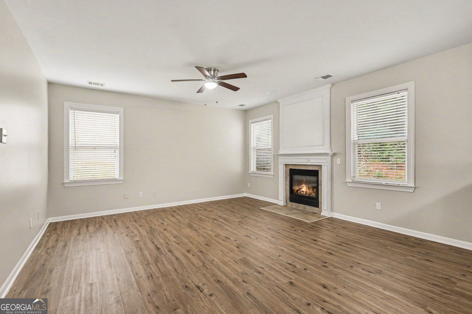 1300 Ethans Way Property Photo 5