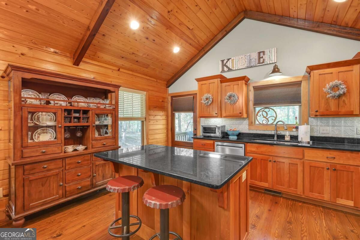 18 Shelter Cove Road Property Photo 6