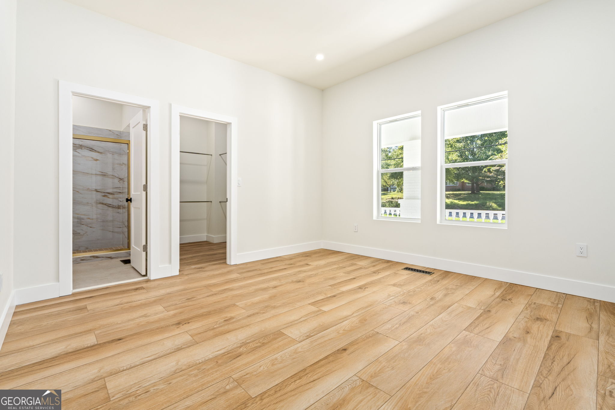 216 N Lafayette Street Property Photo 11