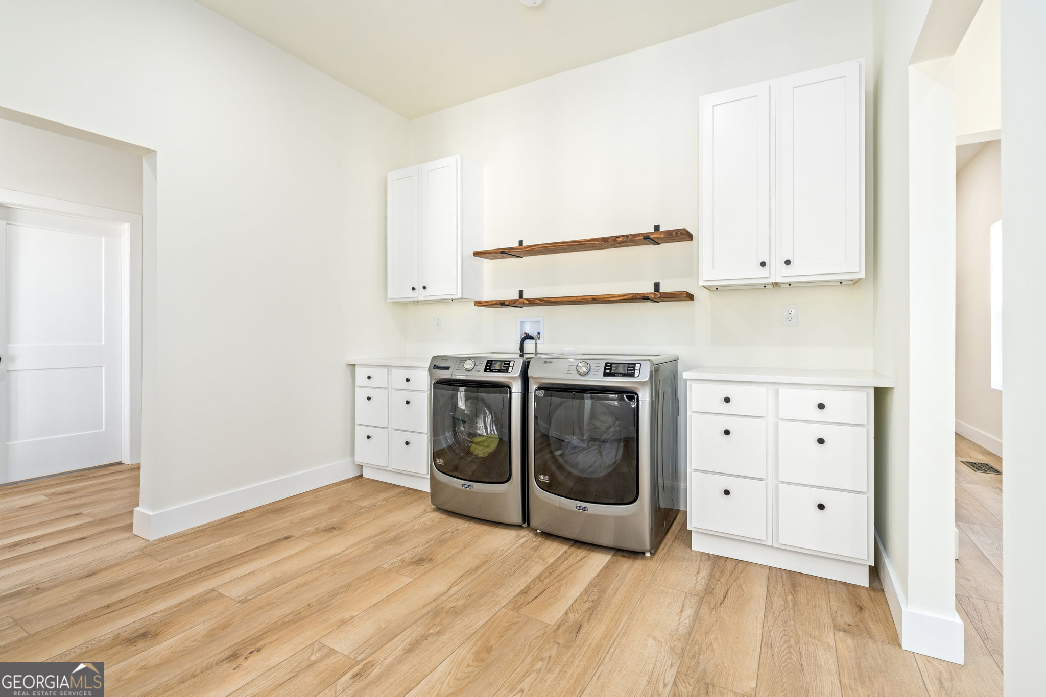 216 N Lafayette Street Property Photo 26