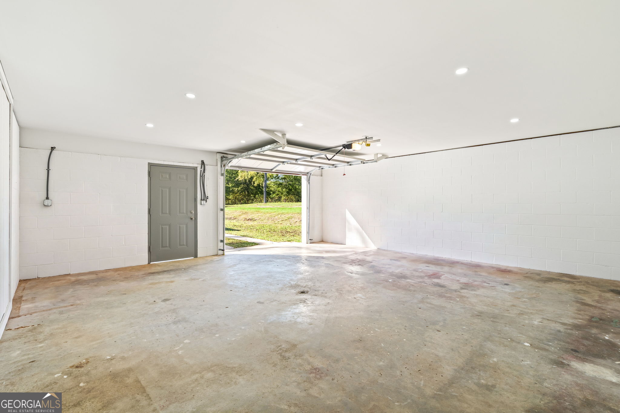 216 N Lafayette Street Property Photo 28