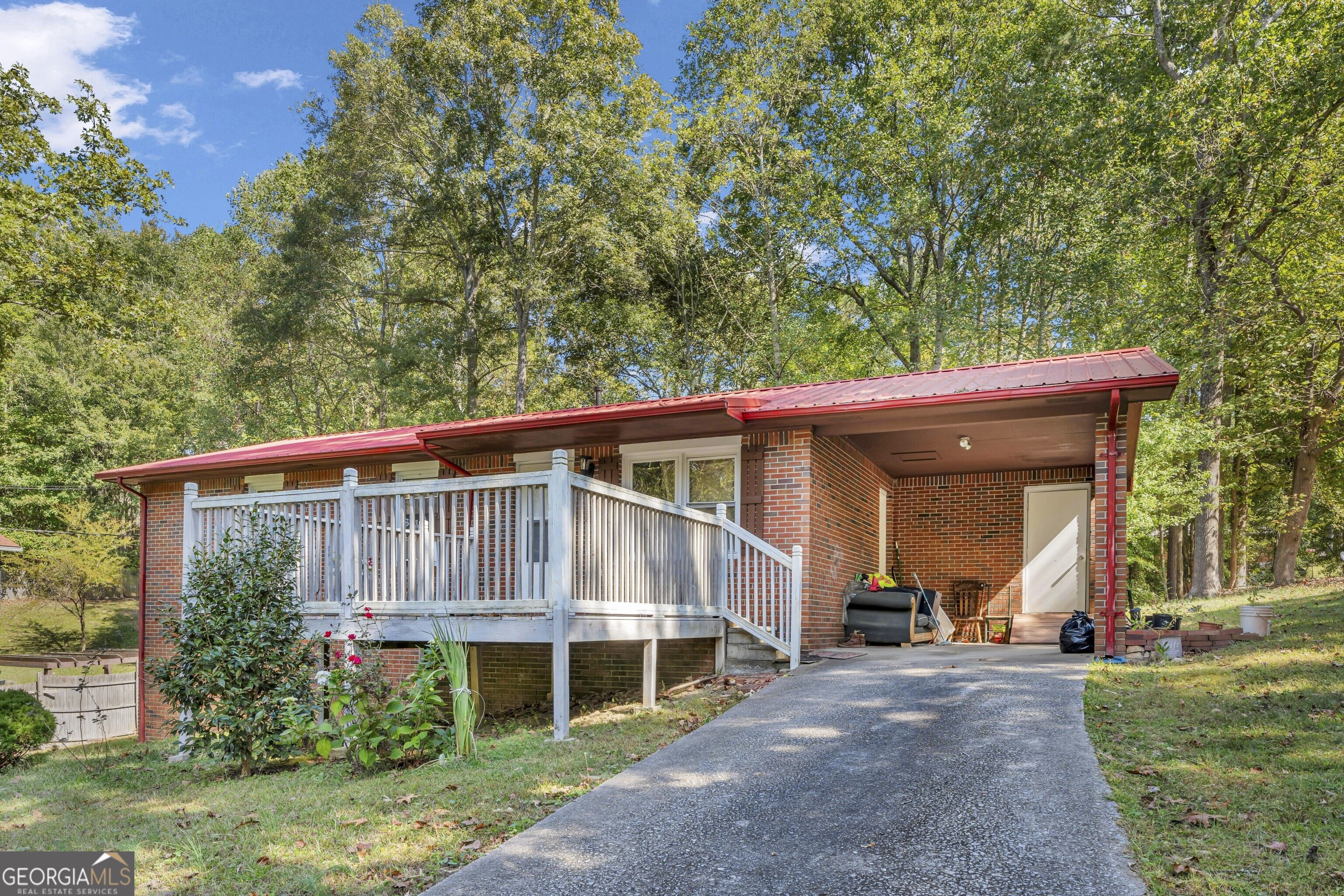56 W Eli Drive Property Photo 4