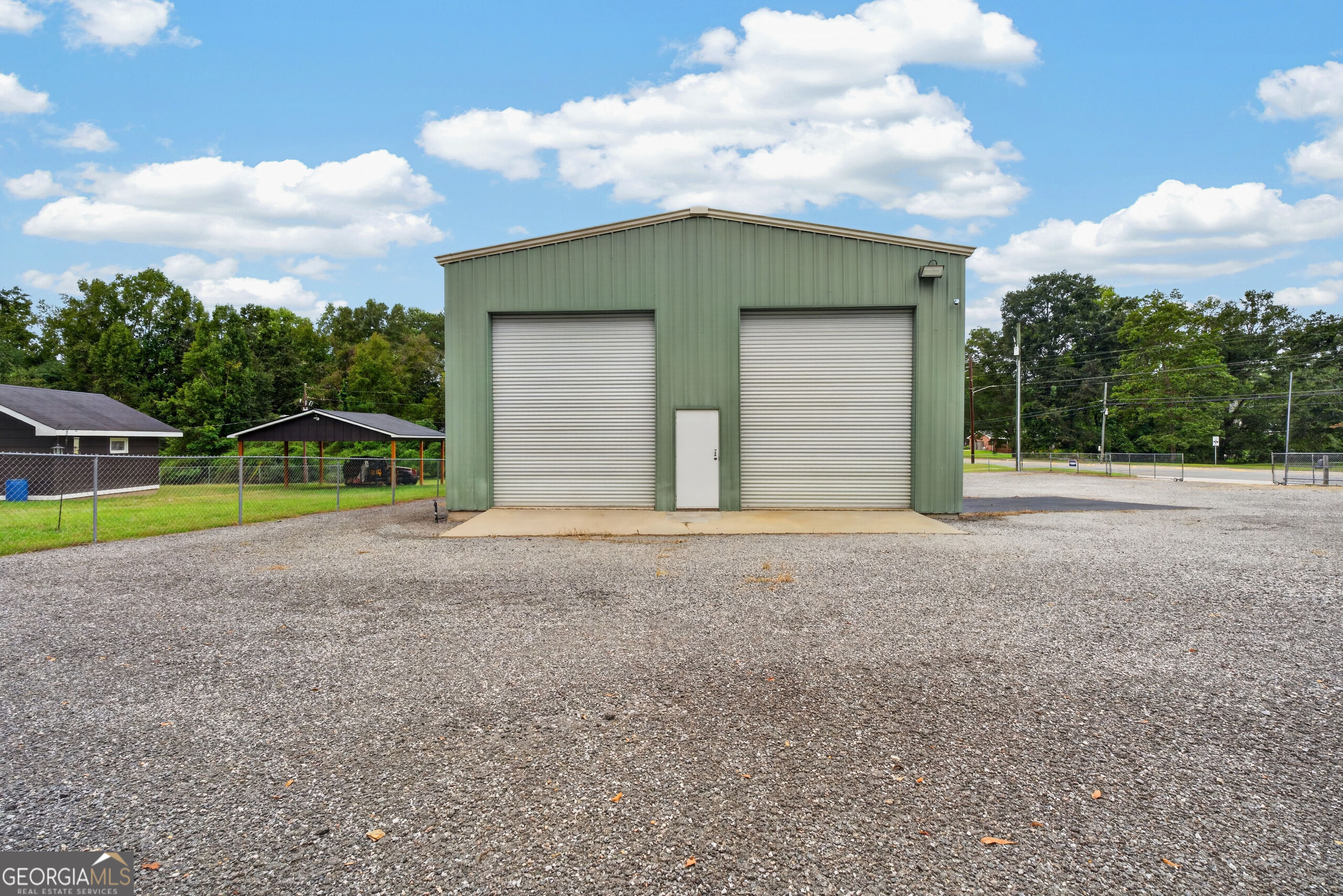366 E Crusselle Street Property Photo 6