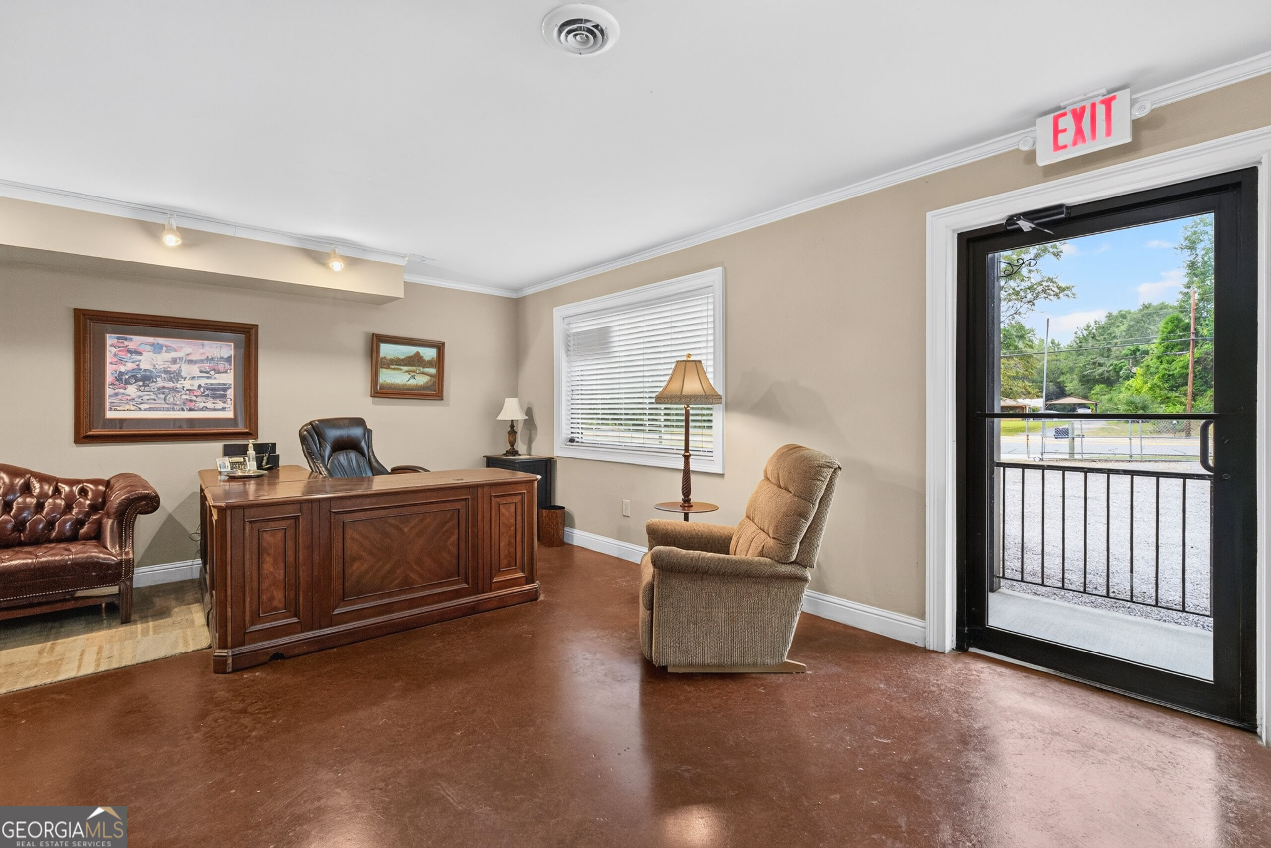 366 E Crusselle Street Property Photo 12