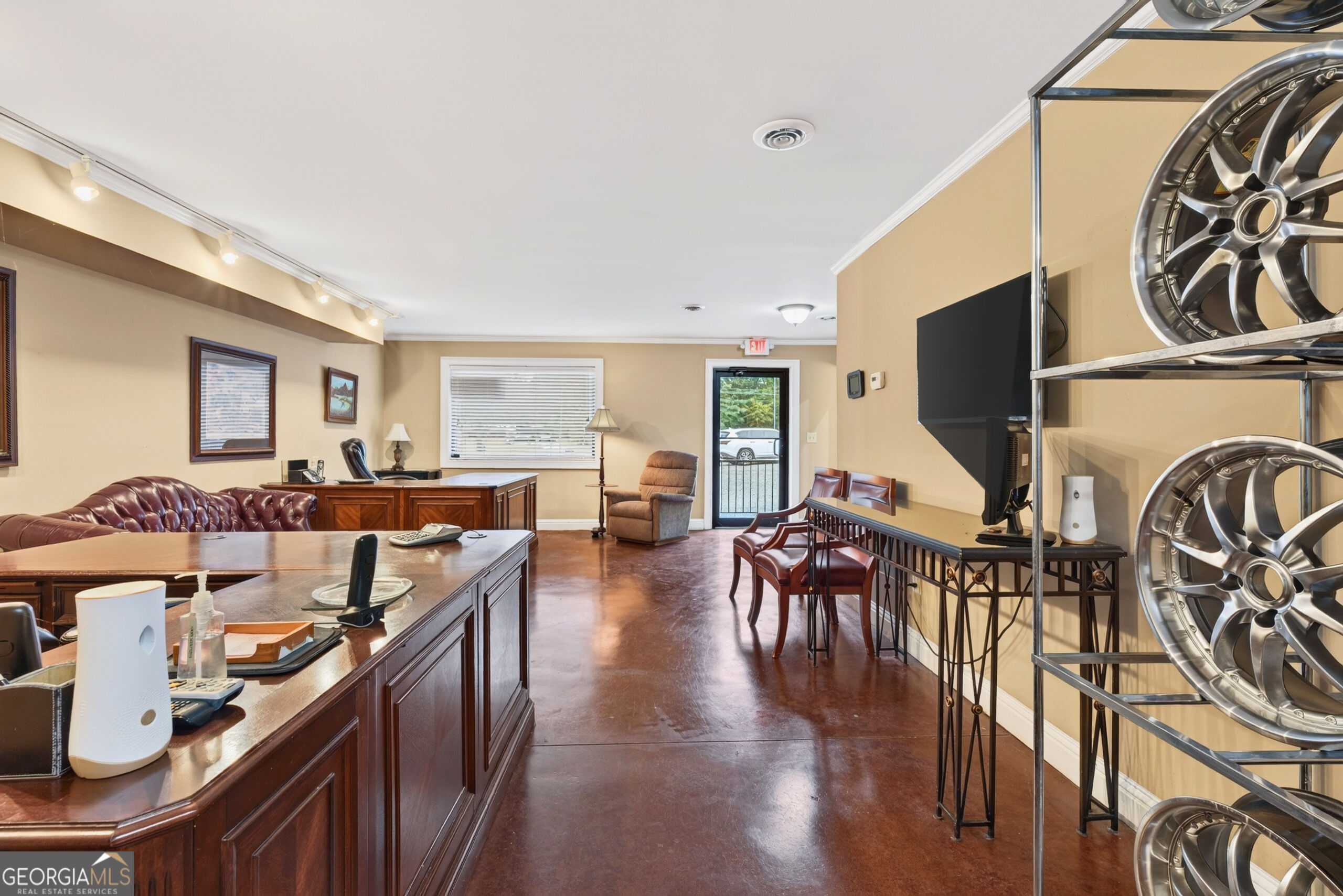 366 E Crusselle Street Property Photo 14