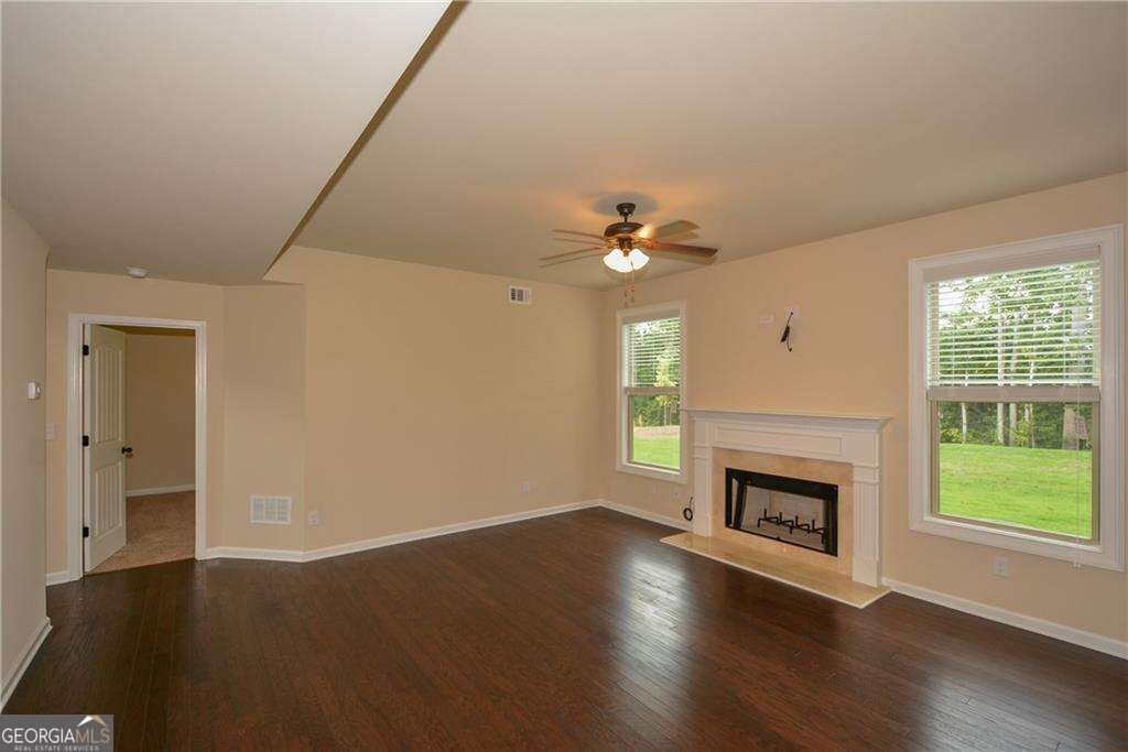 2219 Bender Trail Property Photo 8