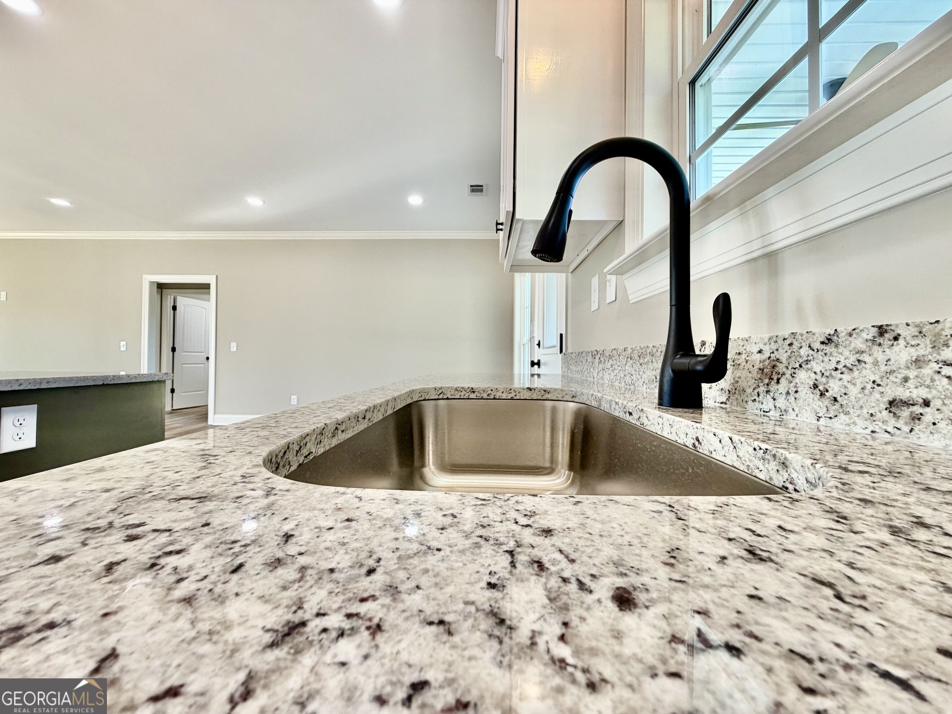 506 Clearwater Circle Property Photo 8