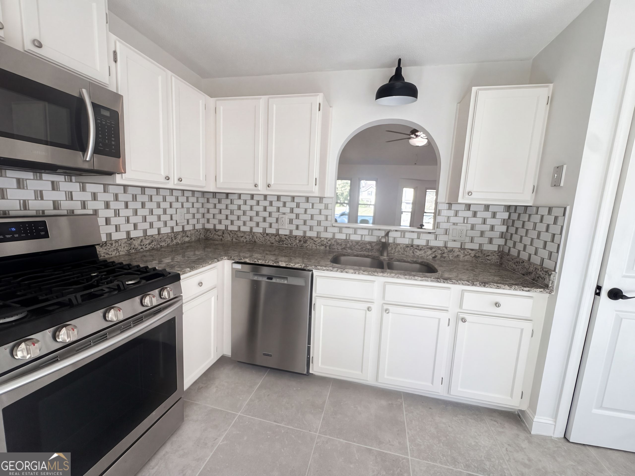 3313 Goodell Road Property Photo 7