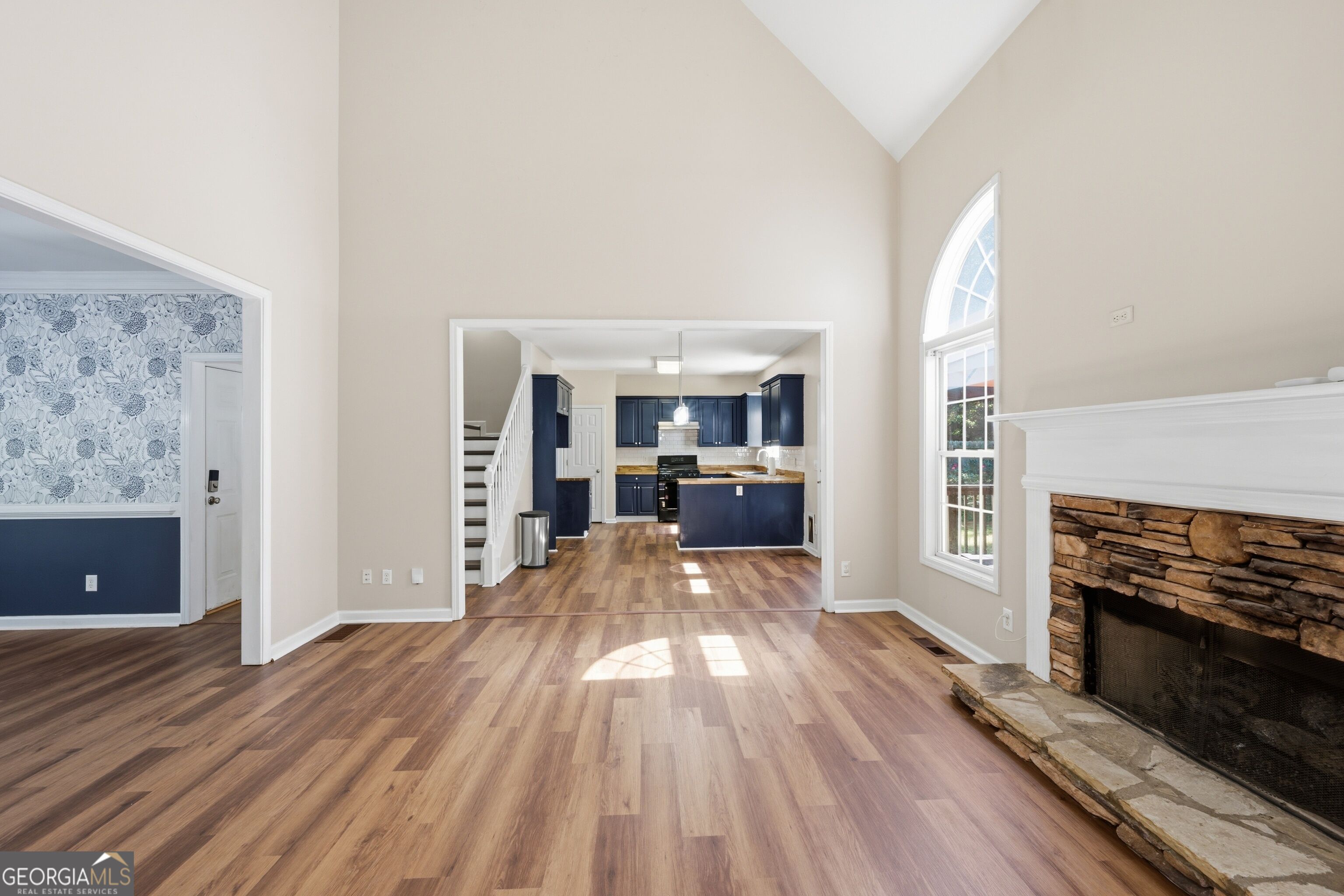 313 Vineyard Drive Property Photo 10