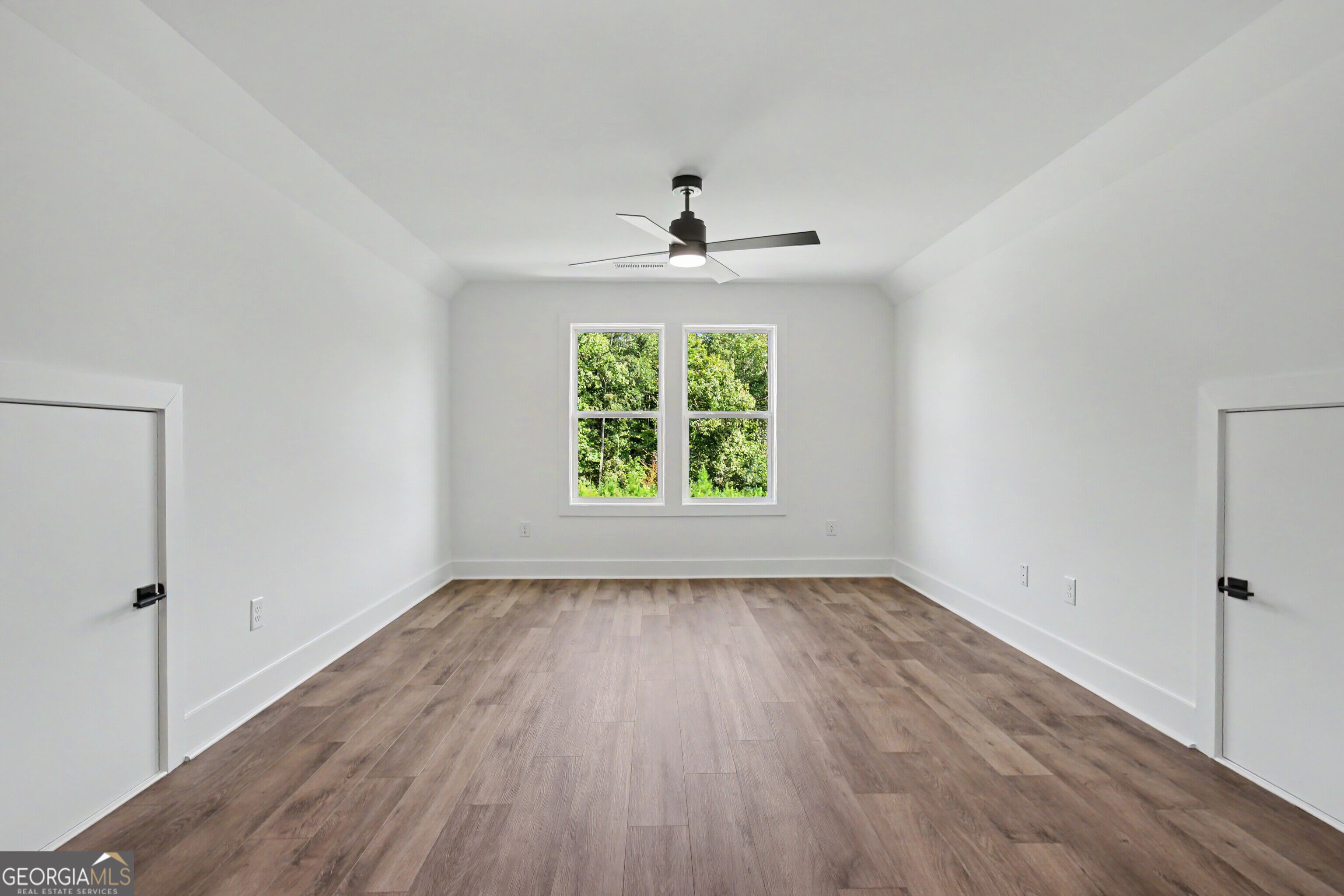 188 Ryeland Drive Property Photo 60