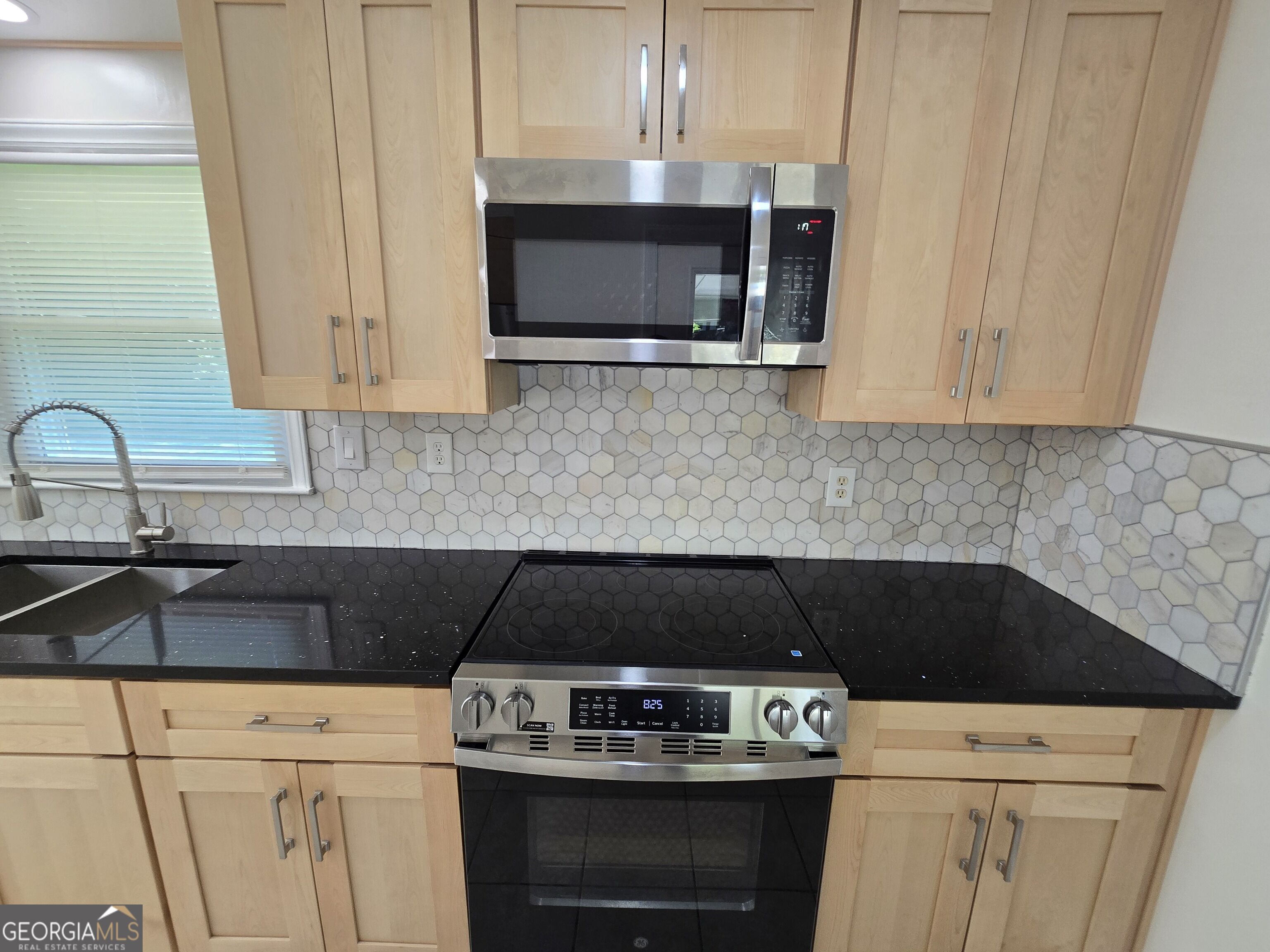 1883 Stratford Arms Drive Property Photo 21