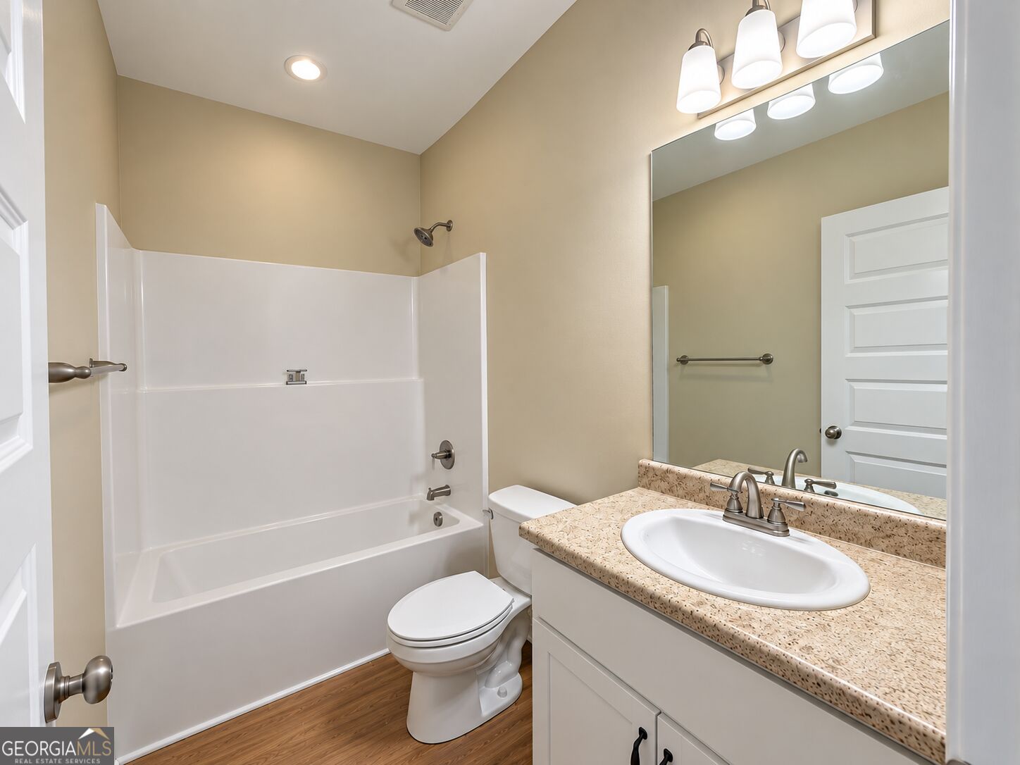 4104 Colbie Way Property Photo 17