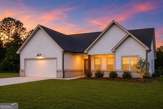 1215 Awenasa Drive Property Photo 40