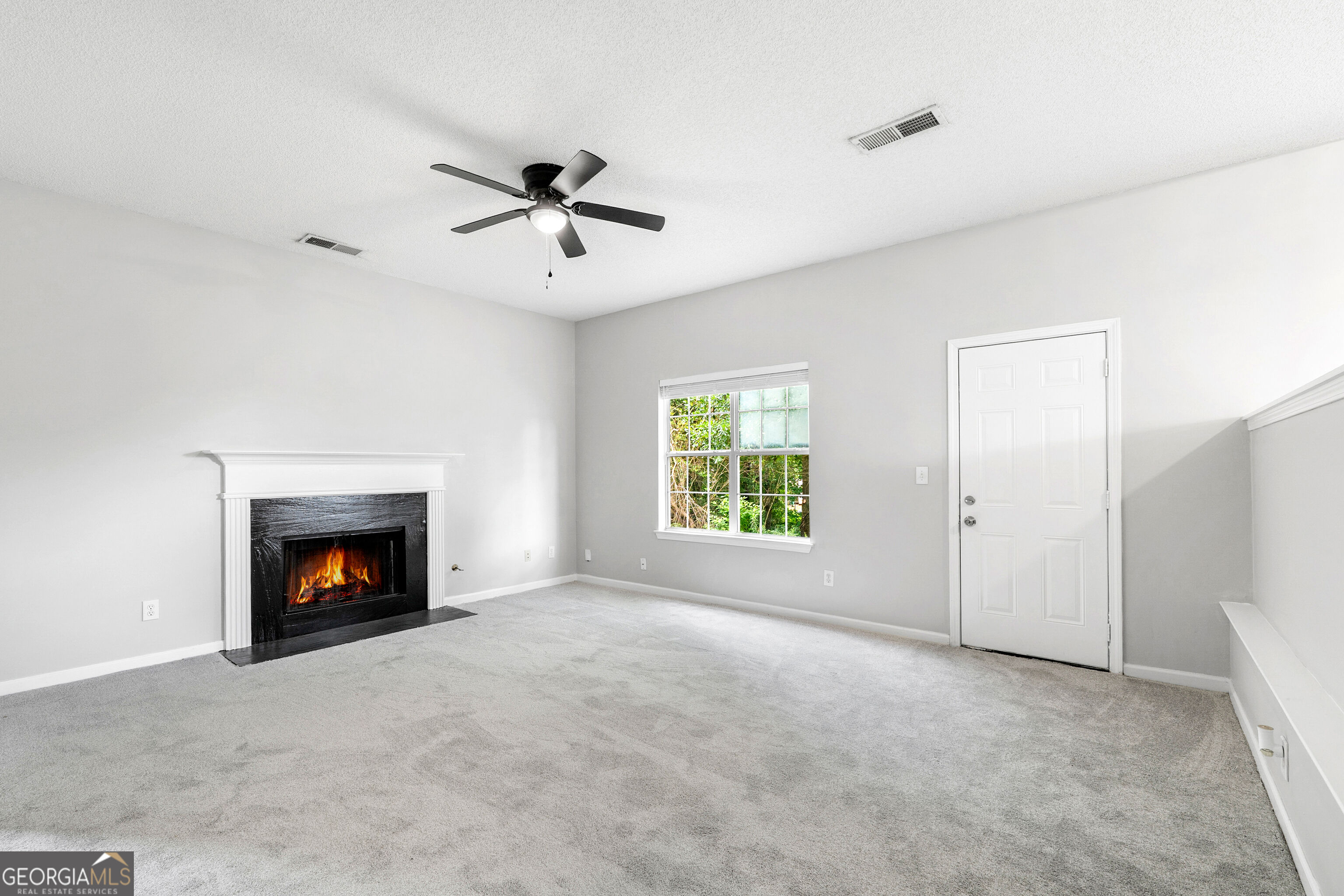 3129 Stonebridge Creek Drive Property Photo 8