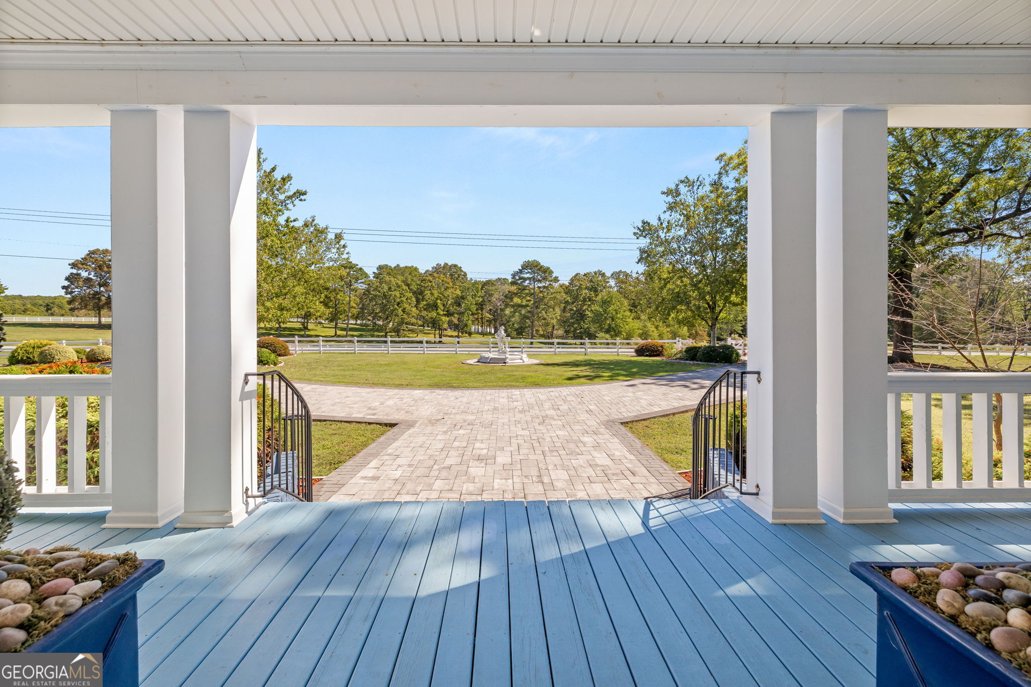 1857 Hardman Road Property Photo 4