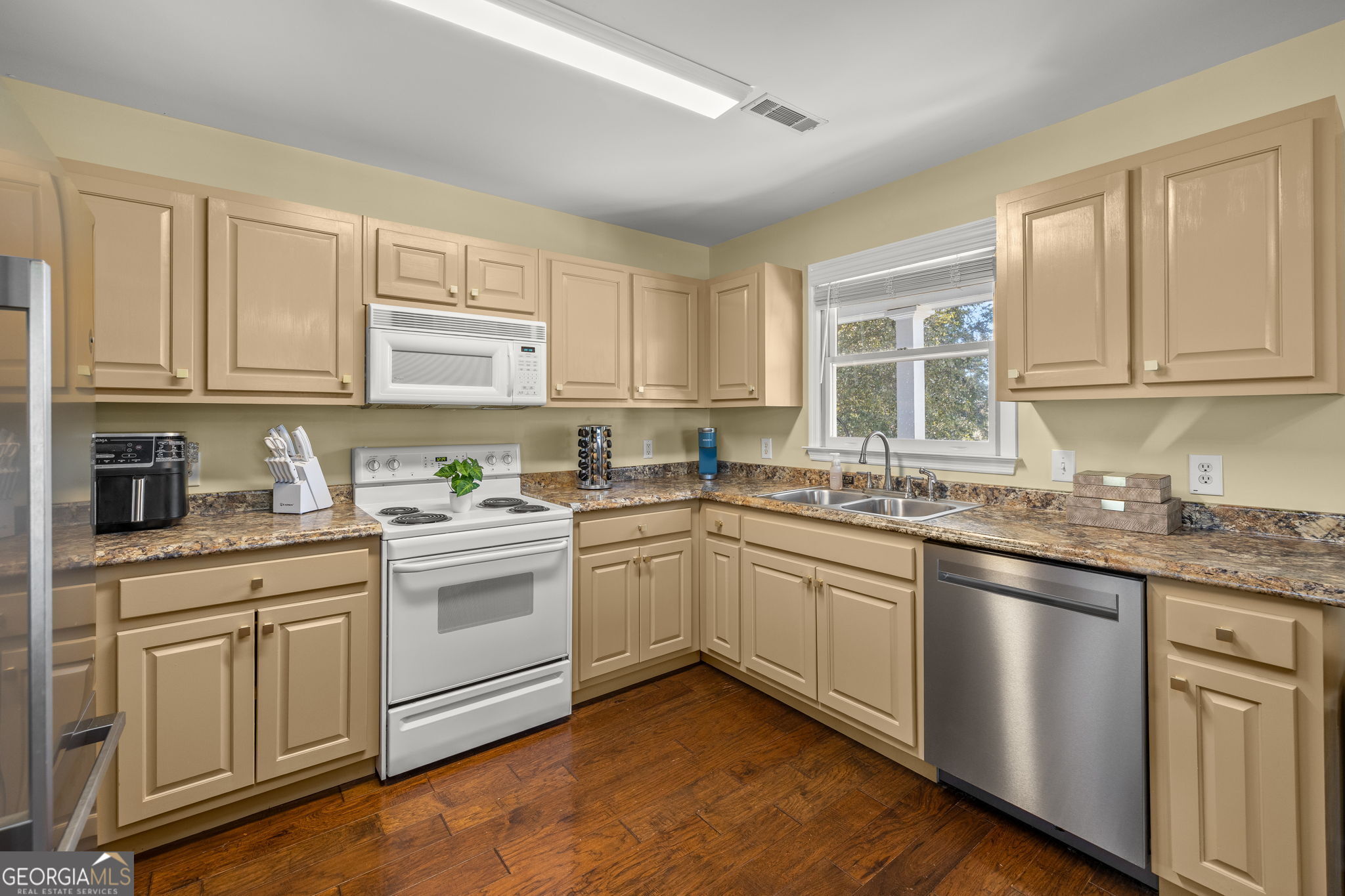 1857 Hardman Road Property Photo 63